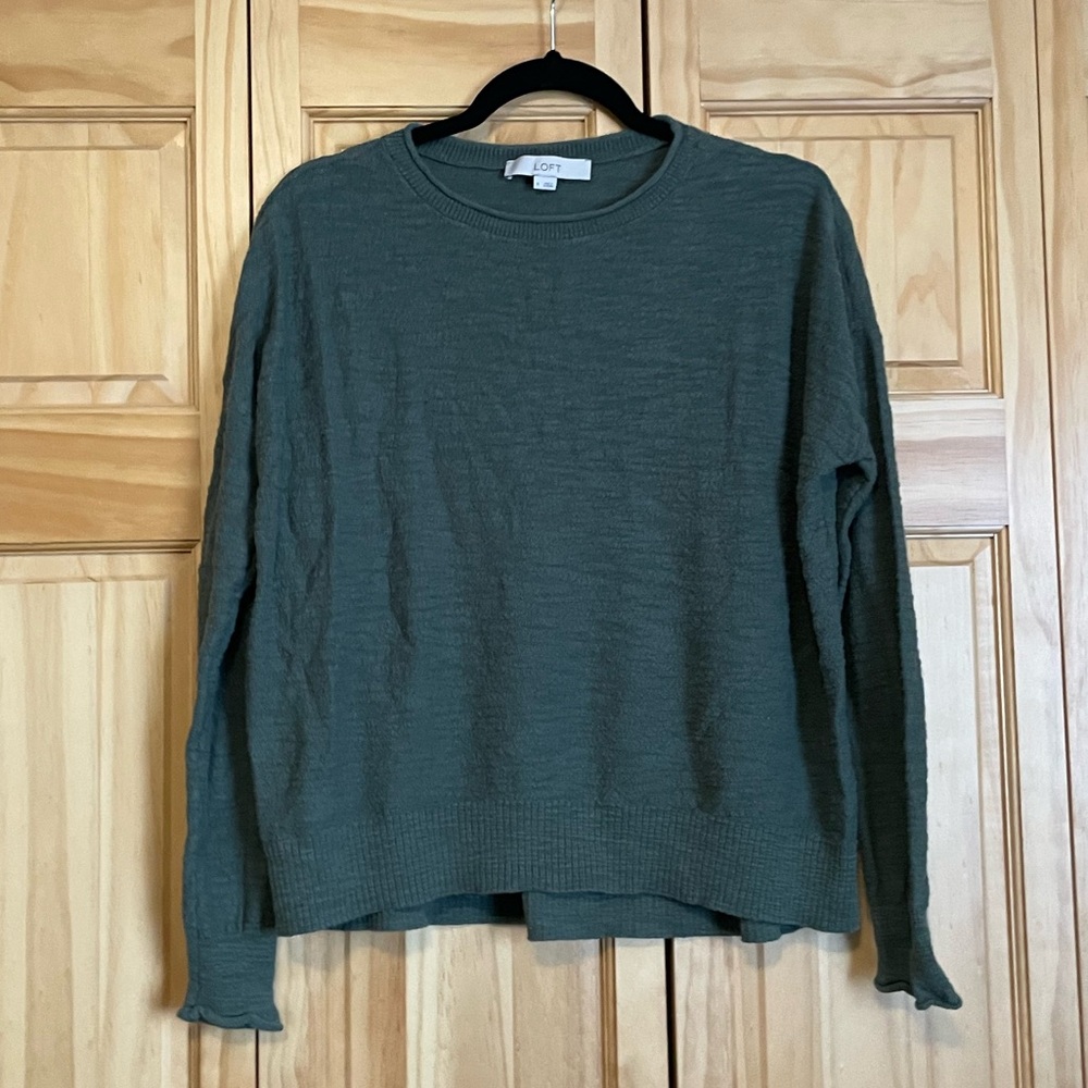 Loft green lightweight sweater